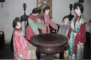 芳夜宴の場面（花庁）